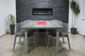 jedálenský stôl pre 8-10 ľudí 300cm x 110cm