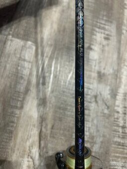 MIKADO Prívlačový prút KAMISORI ZANDER 198cm + naviják