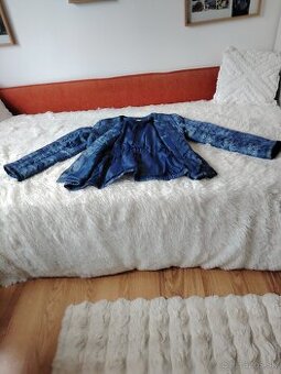 Vetrovka a bunda