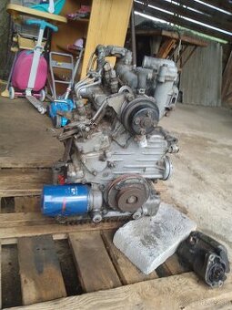 Kubota D722