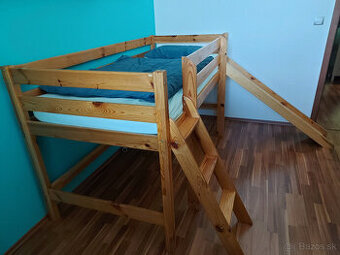 Detska postel vyvysena s matracom 90x200cm PREDAM