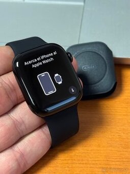 Apple Watch 10 42mm GPS Jet Black - nové, rok záruka