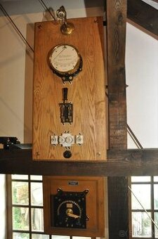 rozvodná doska voltmeter