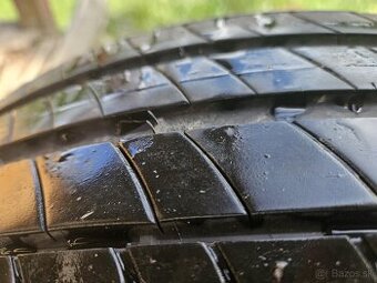 215/65R16 letné