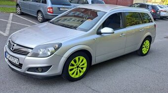 Opel Astra Wagon