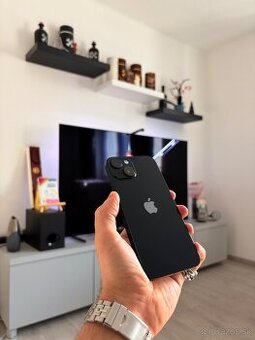 Predám iPhone 14