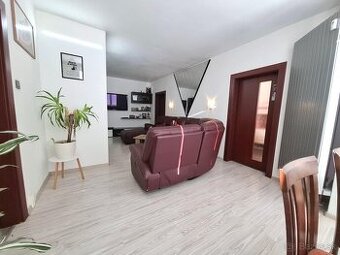 3 IZBOVÝ BYT 79 M2 Z TOHO LODŽIA 3,5 M2, POPRAD, SIDL. JUH