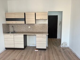 na prenájom - garzónka JAŠÍKOVA ul.