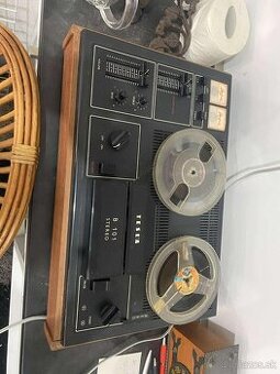 Predám Kotúčový magnetofon Tesla B101 stereo plne funkčné