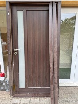 Interiérové dvere šírka 90 cm + obložka + kľučka + kovanie