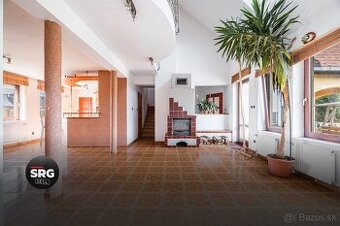 SRG | Jedinečný 5-izb. dom so štedrým priestorom | Krátka