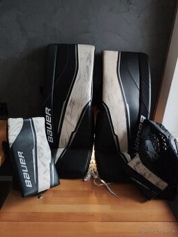 Brankárska výstroj Bauer GSX Senior.