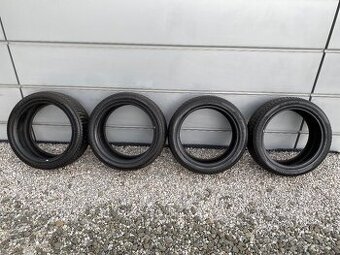 YOKOHAMA BLUEARTH WINTER