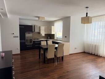 Prenájom 3-izbového bytu, Beluša