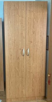 Dvojdverová skriňa