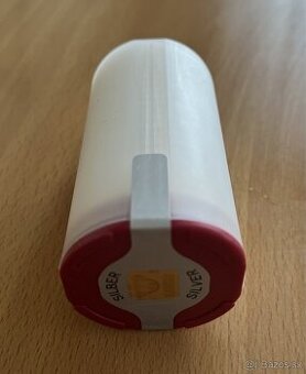 1 uncové strieborné mince Wiener Philharmoniker.