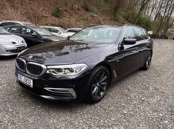 BMW 520d xDrive Touring LuxuryLine 2018 122tkm 4x4 klima ČR