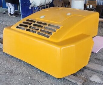 Predám kapotu CAT IT14G