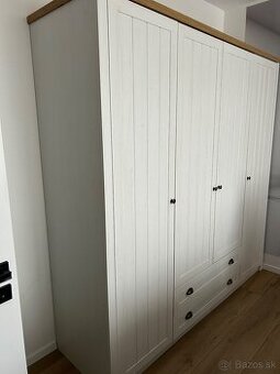 Skrina s komodou