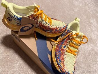 ASICS NOOSA TRI 16 43.5 27.5cm NOVE