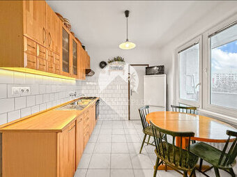 Reality KOMPLEX s.r.o., Vám ponúka na predaj slnečný 3-izbov