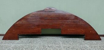 Masívne čelo za posteľ