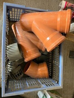 Predam/darujem zvysky zo stavby - podla textu