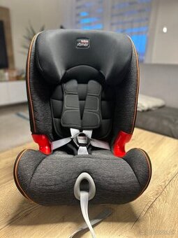 Detská autosedačka Britax Romer Advansafix III 9-36kg