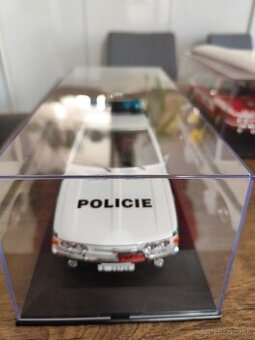Tatra 613 Policie