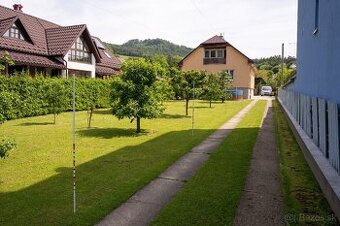 Dom v Bardejove s veľkým upraveným pozemkom v TOP cene