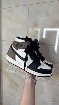 AIR JORDAN 1 RETRO HIGH DARK MOCHA