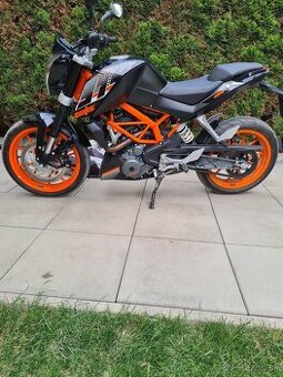 KTM Duke 390