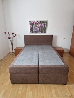 Manželská posteľ