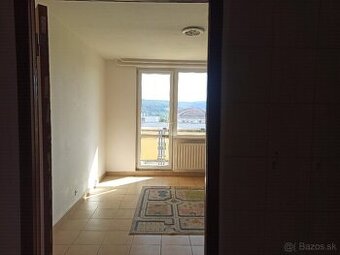 Zrekonštruovaná garsónka v širšom centre mesta