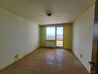 Garsónka v pôvodnom stave / 6. poschodie