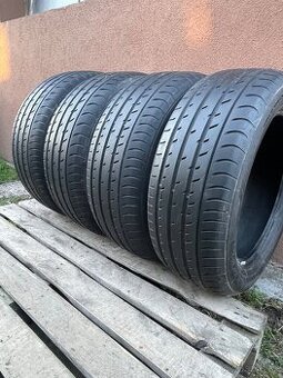 Toyo 225/55 R17 4x=80e