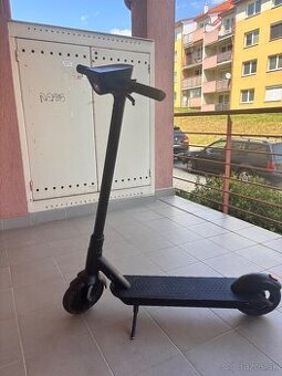 Elektronická kolobezka