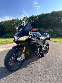 Aprilia Rsv4 2009