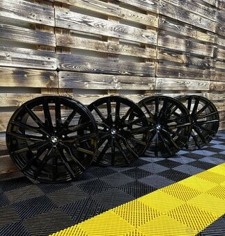 BMW - orig. ALU disky 5x112 R22 pro modely X5, X6