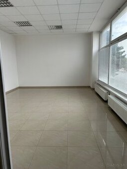 Prenajmem obchodný priestor 30m2