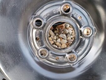 Predám Plechové disky 16