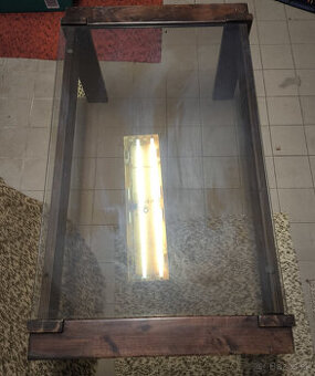 Predám konferenčný stolík sklenený D-115xŠ67-V46cm