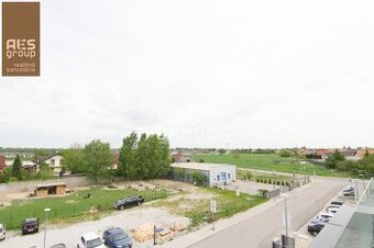 PREDAJ, POZEMOK 833 m2, MOST PRI BRATISLAVE