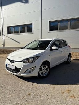 Hyundai i20 1.2 benzín (2013)- len 87 000km, nová STK a EK - 1