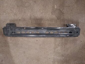 Výstuha predného nárazníka Škoda Octavia 3