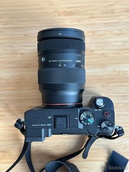 Sigma 28-70mm f/2.8 Sony E