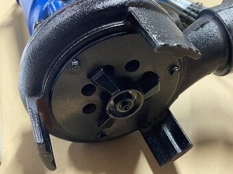 Silné kalové čerpadlo s nožom