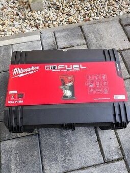 MILWAUKEE M18 FUEL™ 6 mm / 8 mm horná frézka