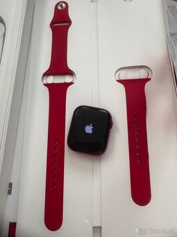Apple Watch 7 45mm red