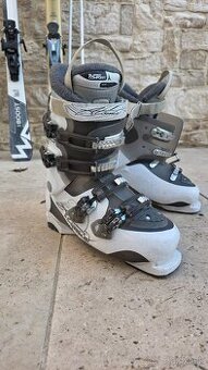 Dámske lyžiarky Atomic 26.5-27